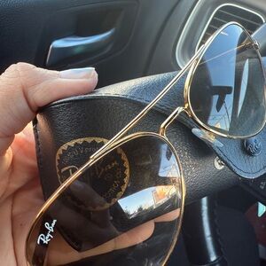 Ray-Ban Gold Frame Aviator Sunglasses